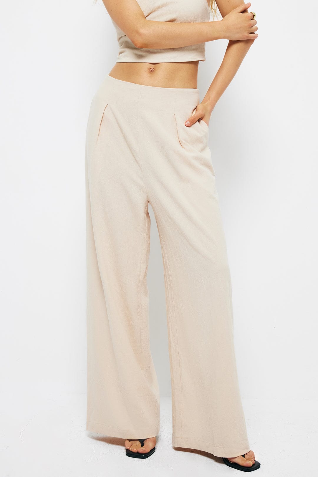 Pantalon large à plis de base