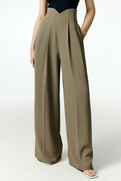 Pantalon large plissé asymétrique