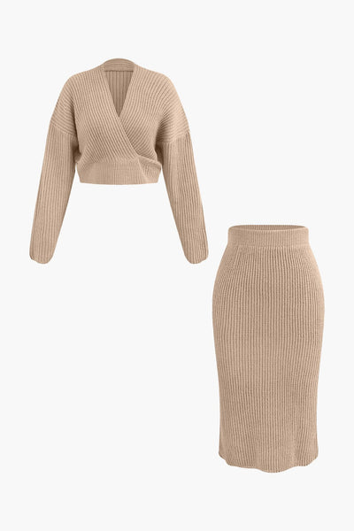 Ensemble pull à col en V et jupe