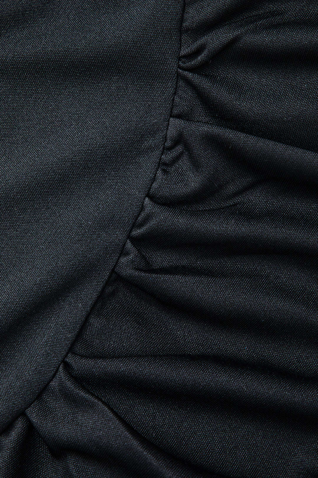 Robe à manches courtes à col en V