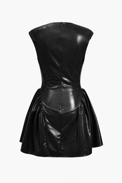 Mini robe froncée à col V