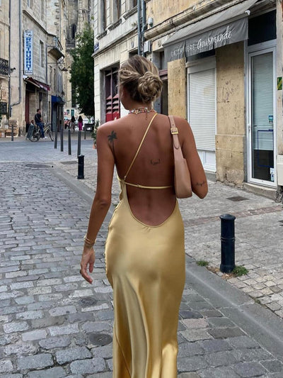 Robe de chambre satiné dos nu