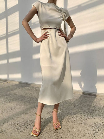 Robe midi découpée