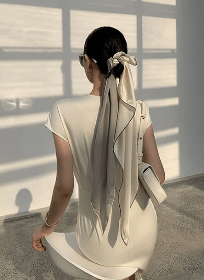 Robe midi découpée