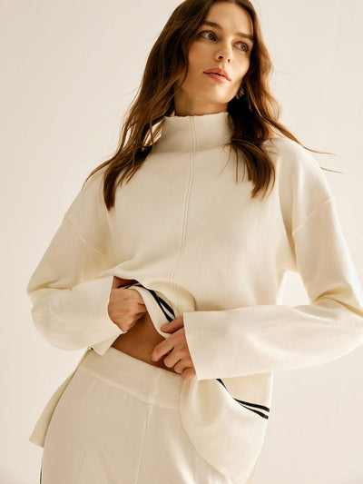 Ensemble haut et pantalon minimaliste