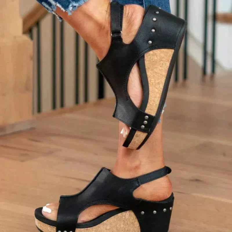 Elegant Open-Toe Wedge Sandals