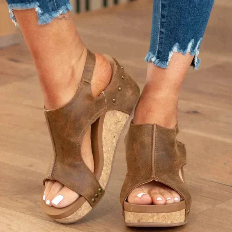 Elegant Open-Toe Wedge Sandals