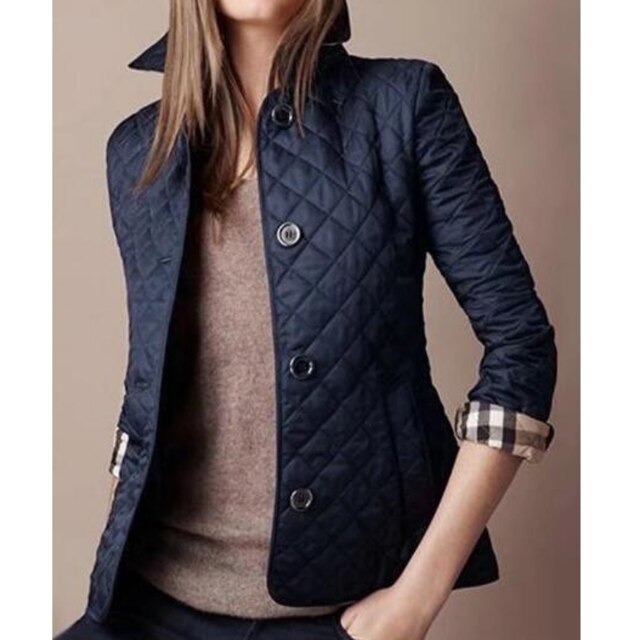 Elegant Women's Lightweight Quilted Jacket