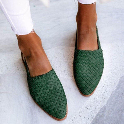 Elegant Woven Leather Flat Shoes