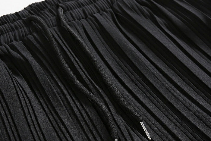 Monaco - Black Pleated Pants