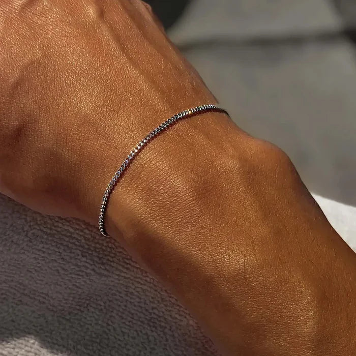 Otis - Minimalist Chain Bracelet