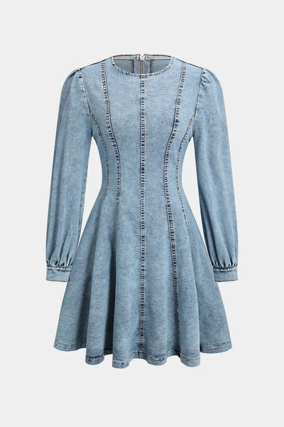 Robe corset zippée en denim, manches longues et coupe ajustée pour un look tendance et féminin.
