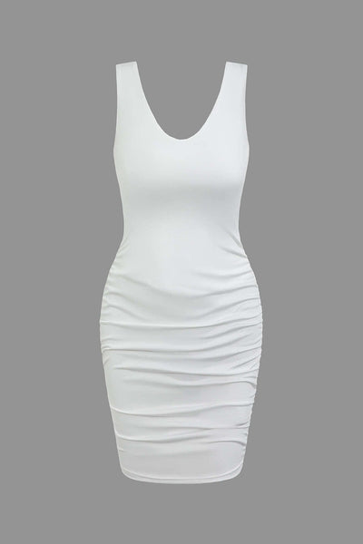 Robe mini dos nu froncée en polyester, coupe slim et élégante, idéale pour un look chic et tendance. Blanc Couleur
