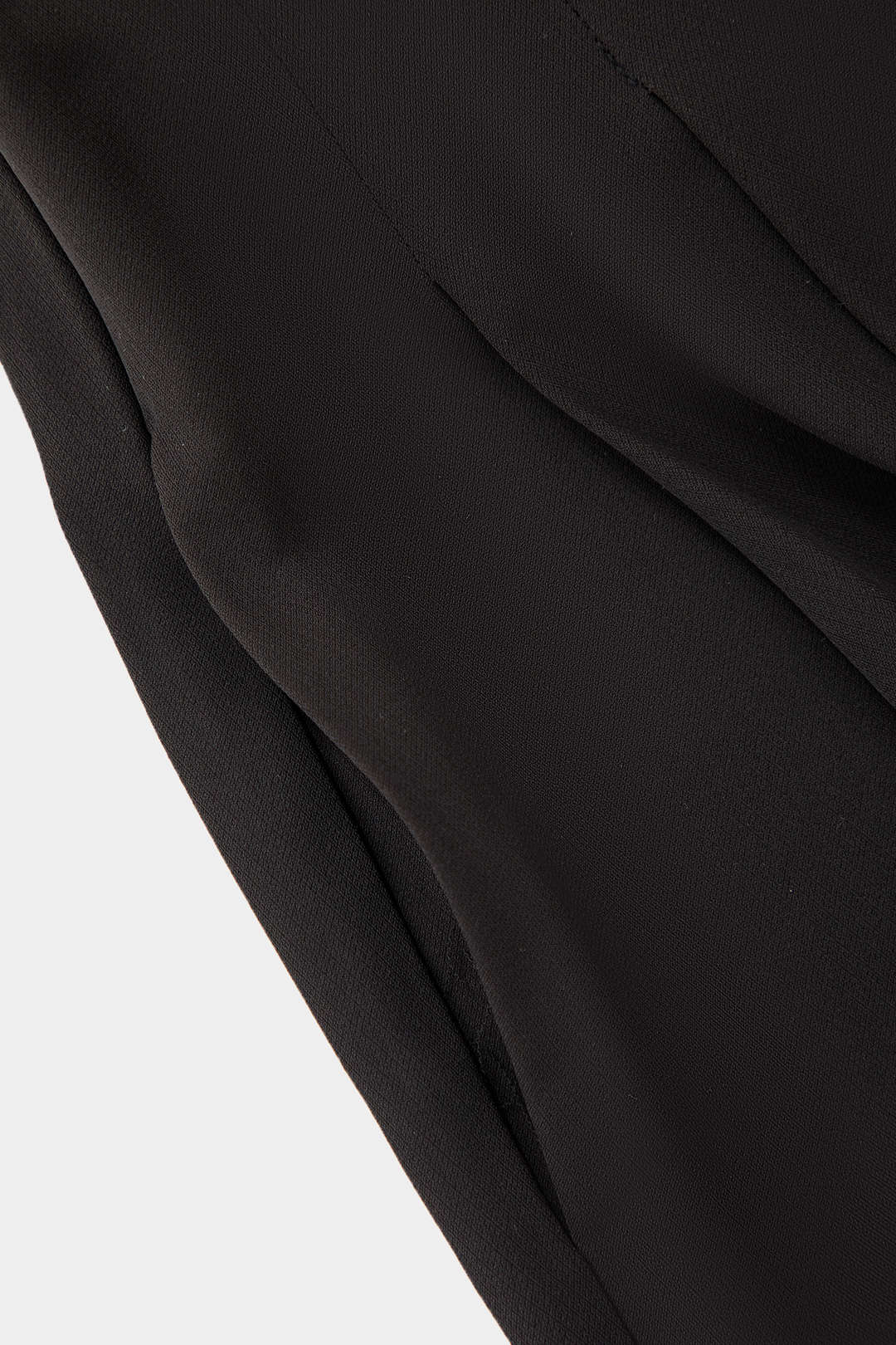 Pantalon large plissé asymétrique