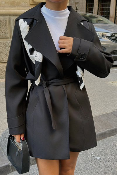 Veste Noire à Col Croisé